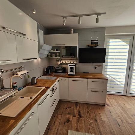 Sloneczny Apartament Jurata Bagian luar foto