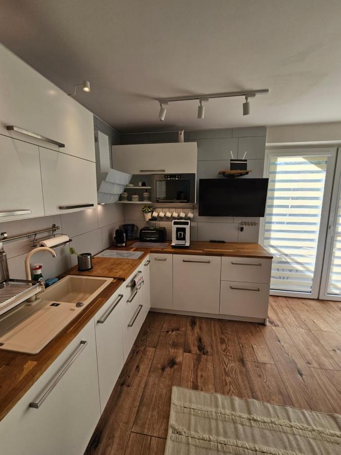Sloneczny Apartament Jurata Bagian luar foto